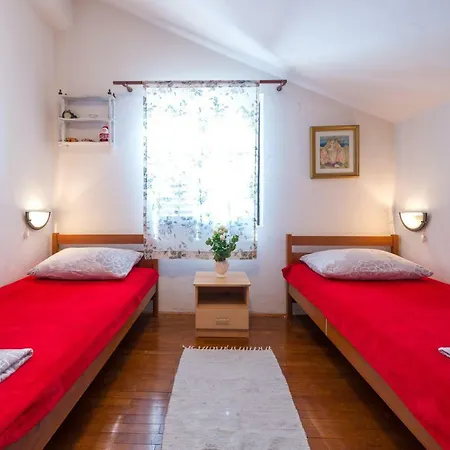Family Marosa Apartman *